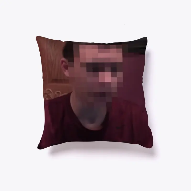 Noah Pillow